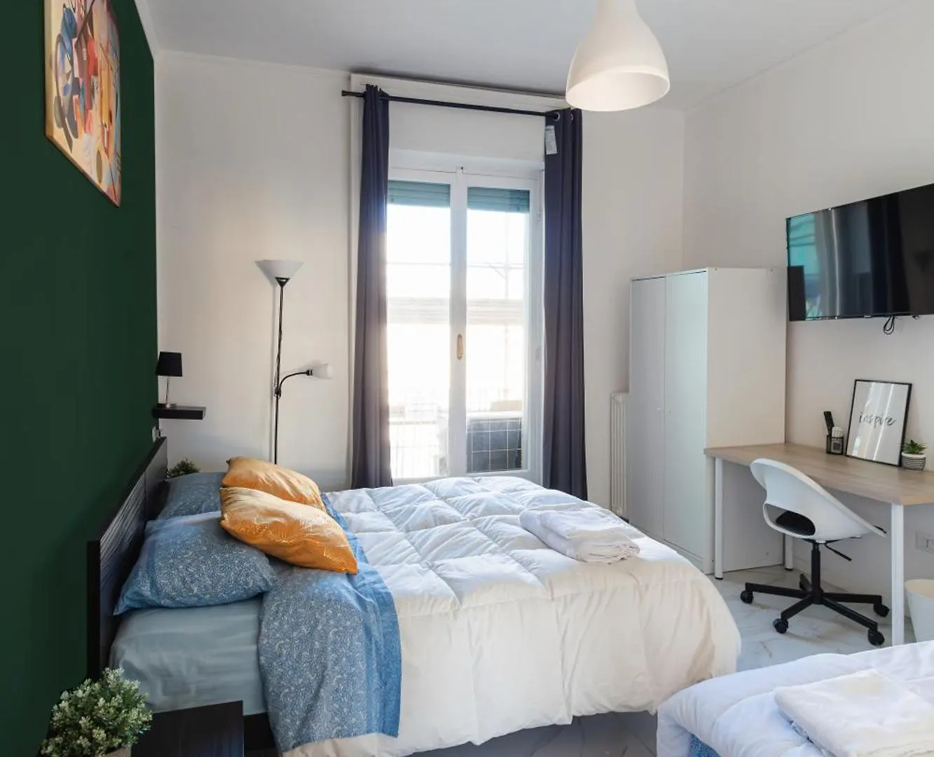 Modern Duomo Rooms Mediolan